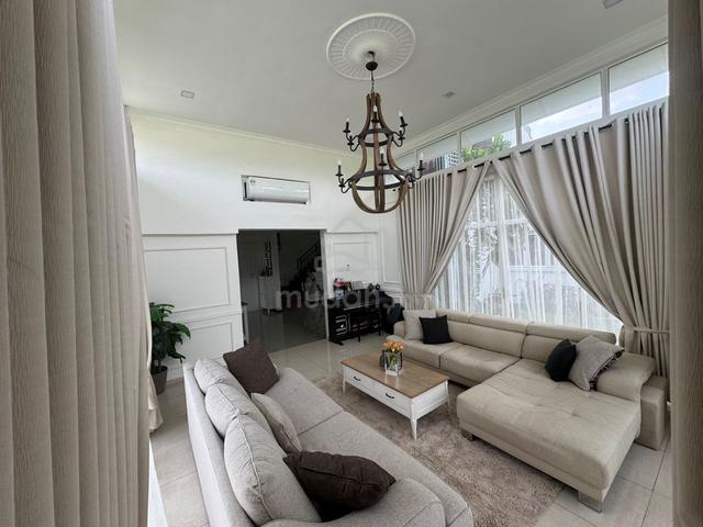 [Renovated|Cantik] 2 Storey Corner Lot Saujana Perdana, Sg Buloh 1