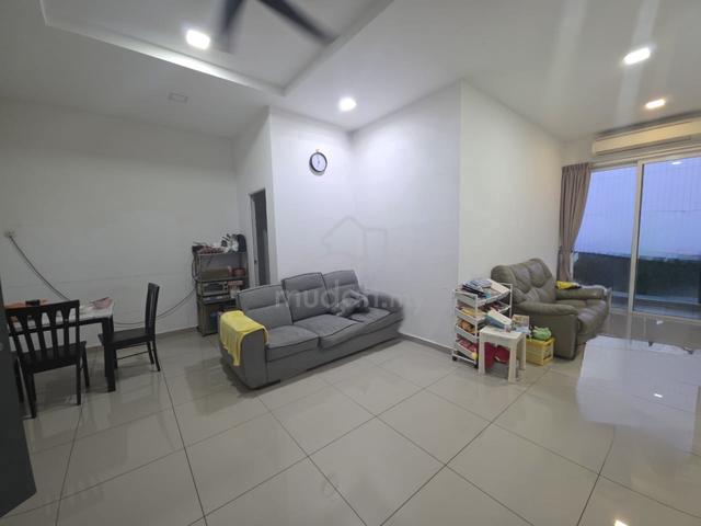 D'Carlton Seaview Residences 1