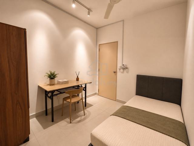 Single Room at Seri Intan Apartment, Setia Alam, Shah Alam 1