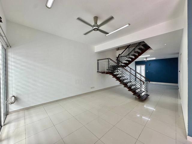 Facing OPEN Lavender Superlink House 26x80ft, Denai Alam Elmina 3