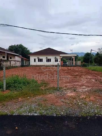 Residential Land 5,845 sq ft Corner Lot | Taman Molek, Simpang
 1
