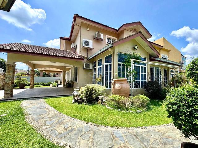 FULLY RENOVATED CORNER LOT Double Storey Semi-D Ukay Perdana Ampang 1