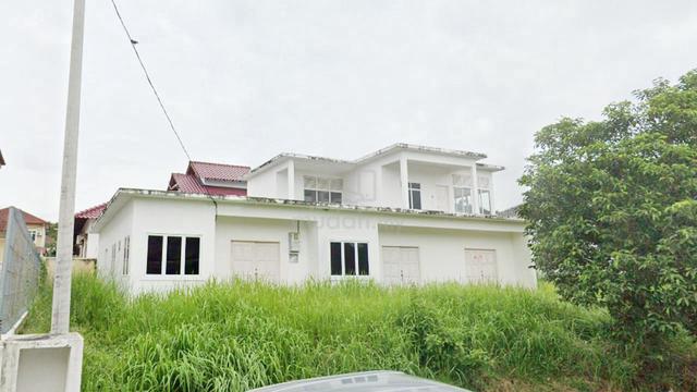 Taman Tasik Utama 1