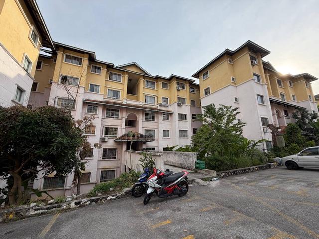 Astana Alam Apartment 3 ( Blok Intan ) 1
