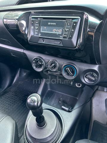 2017 Toyota HILUX 2.4 VNT 4WD (M) - 5