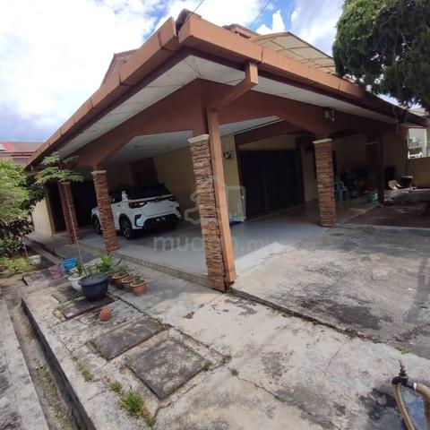 2 storey Semi D 3500sf @ Taman Ibukota Freehold 5r 4b Renov & Extended 1
