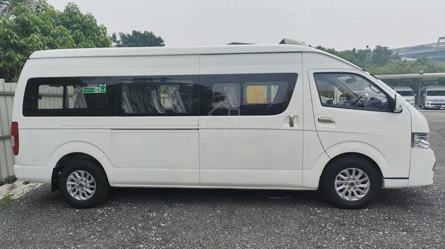 Golden Dragon X5 3.0TD Euro5 LUXURY SERIES 18Seats - 4