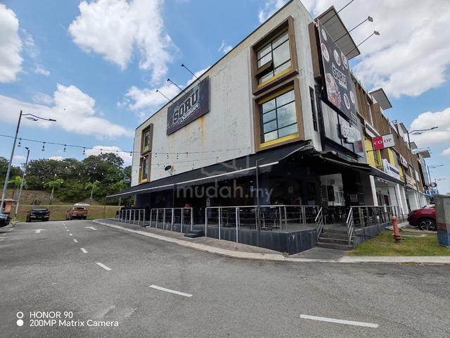 CORNER LOT Freehold 3-Storey Shoplot Bandar Tun Hussein Onn, Cheras 1