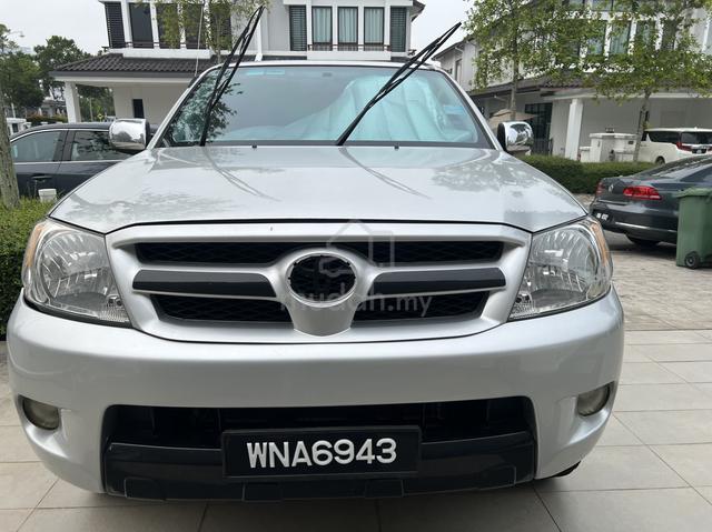 2005 Toyota HILUX 2.5 G MY05 KUN25R (A) - 1