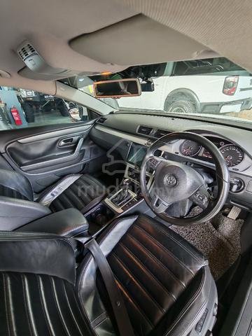 2011 Volkswagen PASSAT 2.0 T FSI (CBU) (A) - 5