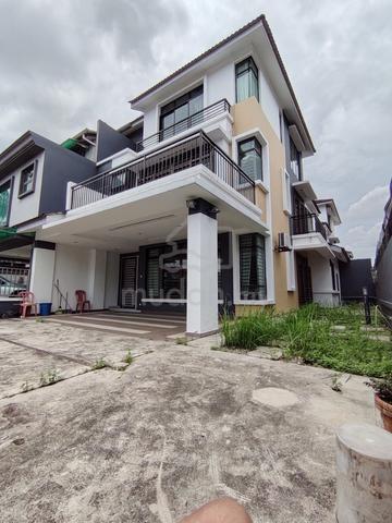 Jalan Keindahan@ Taman Skudai indah 2 cluster 88, 2.5 storey cluster. 1
