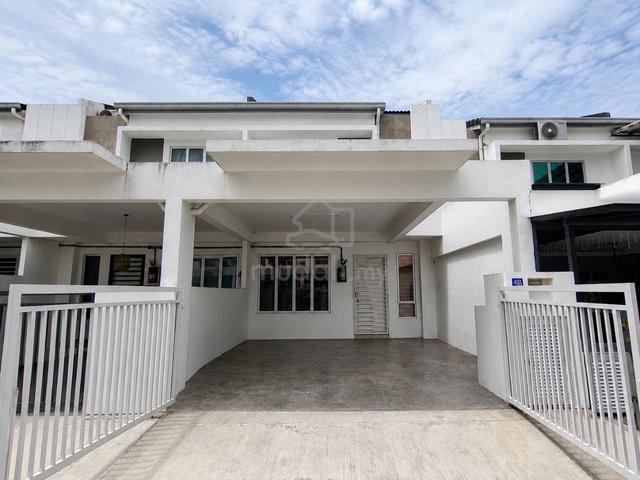 TERMURAH‼️ EXTRA LAND‼️ Double Storey Terrace Tiara Sendayan, Sendayan 1