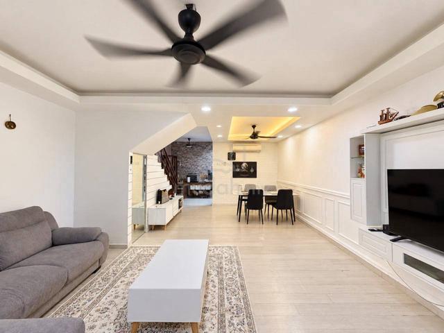 RENOVATED l EASY ACCESS - Jalan Nuri, Taman Scientex [16x60] 1