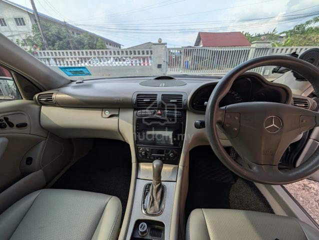 2002 Mercedes Benz C230 K EVOLUTION (CBU) 2.3 (A) - 4