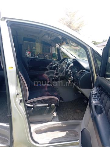 2003 Toyota ALPHARD 3.0 (A) - 3