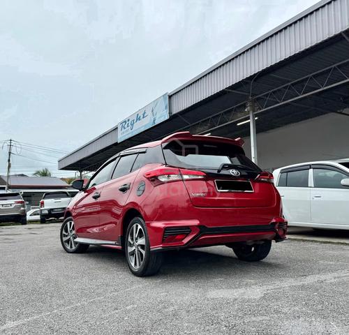 Toyota YARIS 1.5 E (A) - 3