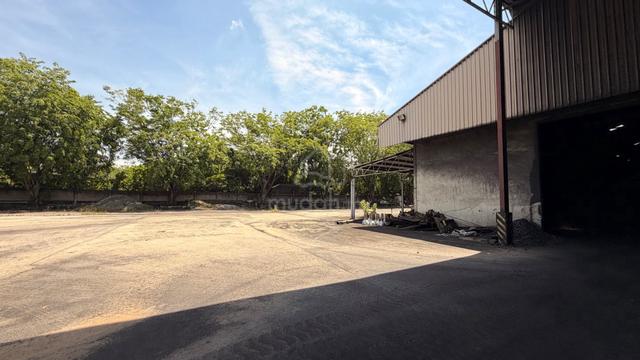 Factory For Sell at Batu Kawan 1