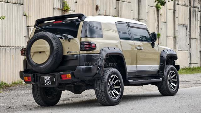 2011 Toyota FJ 4.0 CRUISER (A)SERVICE ONTIME CAR - 4
