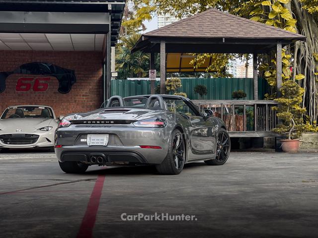 2020 Porsche BOXSTER GTS 2.5L (A) - 3