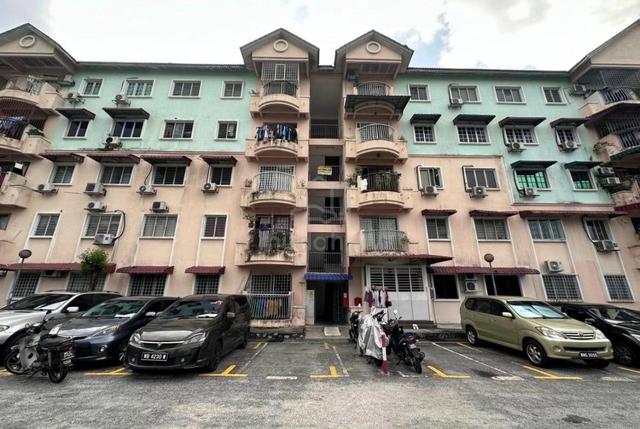 Taman Kinrara Seksyen 1 1