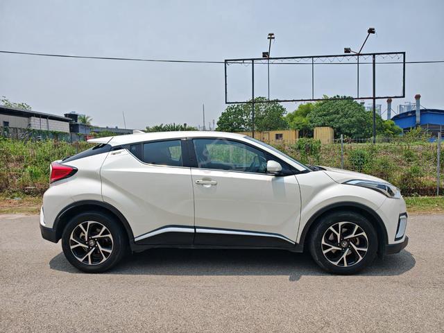2019 Toyota C-HR 1.8 (A) ONE OWNER CAR - 4