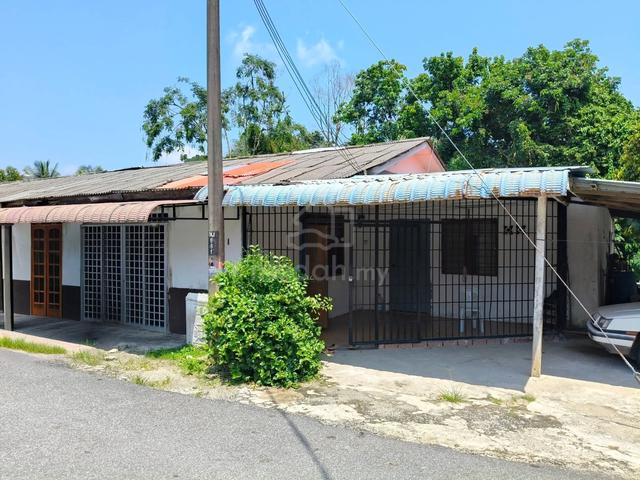 Rumah Teres Corner Lot Dekat SK Banggol Katong 1