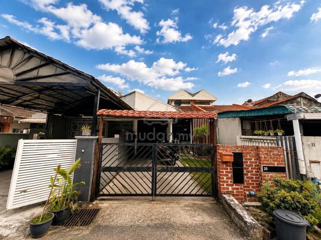 FULLY RENOVATED | BELOW MARKET VALUE | Bangi | 1