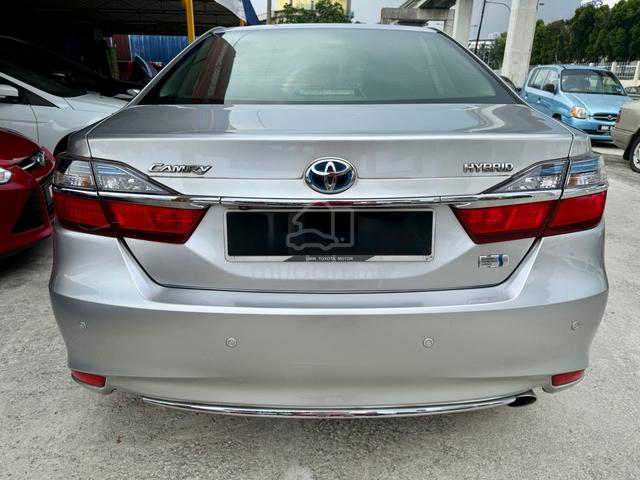 OTR SIAP 🔥 2016 Toyota CAMRY 2.5 HYBRID (A) F.S.R - 4