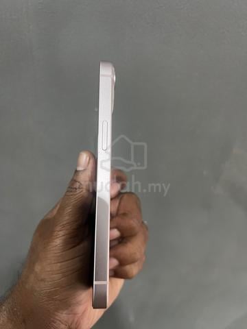 Iphone 13 - photo 3 of 6