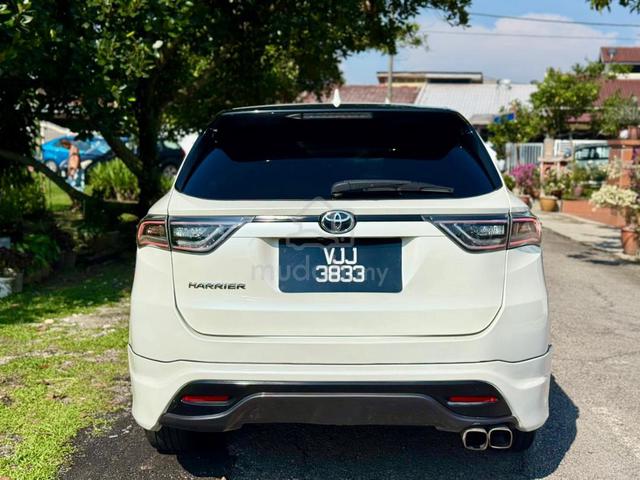 ON THE ROAD 2015 Toyota HARRIER 2.0 - 5