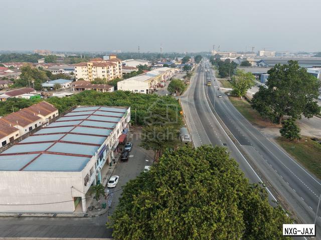 Face Mainroad‼️Double Sty Shop Lot！Jln Kapar Batu 5 Sementa Klang！Sale 1