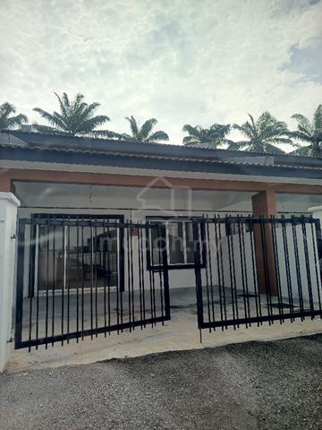 Rumah sewa bidor 1