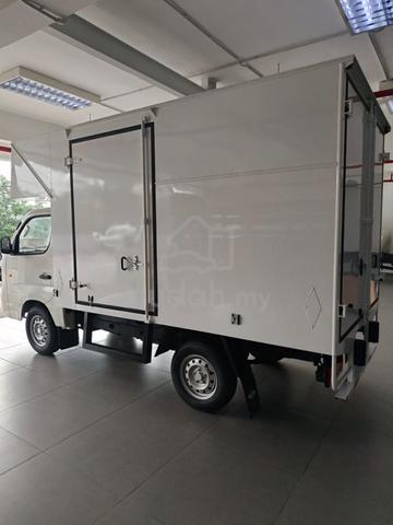 Foton T5 Petrol 1.5 (M) 9.5 kaki FoodTruck Granmax - photo 2 of 6