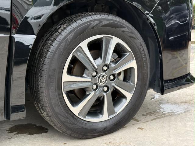 5A NEGO‼️2022 Toyota Voxy 2.0 ZS Kirameki 3 - 3