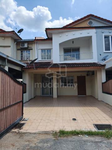 Rumah Teres 2 Tingkat Bangi Perdana Seksyen 3 BBBangi 1846sf 4R3B 1