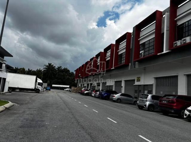 Jenjarom 2 storey endlot link factory 22ft ceiling height 4500sf 1