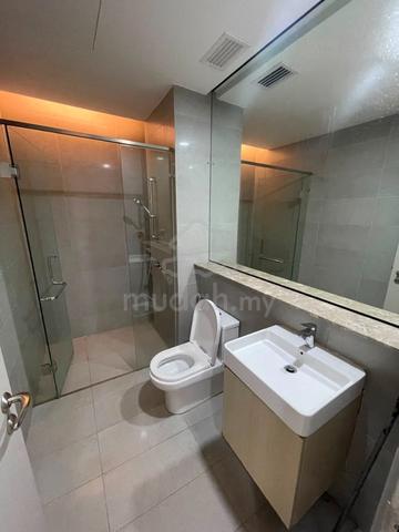 Grand Medini 1