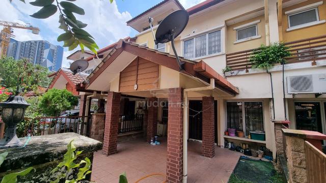 Double Storey Terrace Jalan Arca Bukit Jelutong Shah Alam 1