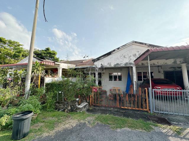 FULL LOAN Single Storey Terrace , Taman Merdeka Batu Berendam Melaka 1