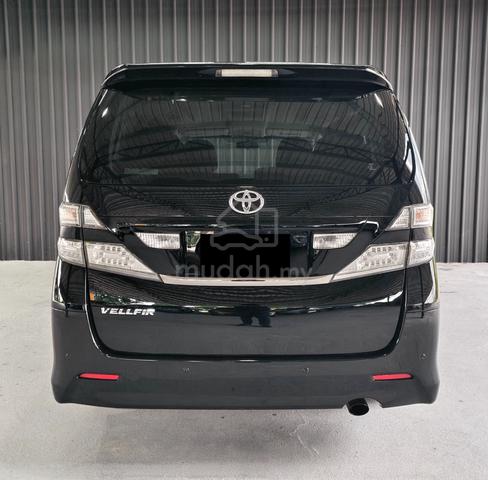 Toyota VELLFIRE 2.4 (A) ZP Z PLATINUM POWER BOOT - 4