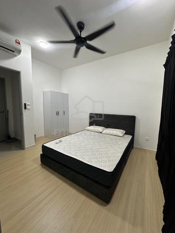 Master room📍M Luna,Kepong 1