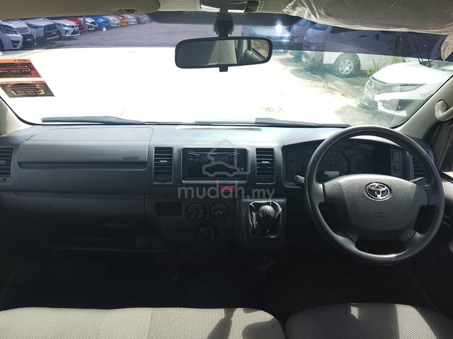 2015 Toyota HIACE 2.5 SEMI PANEL VAN (M) 1 OWNER - 4