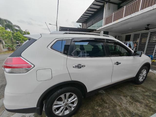 Nissan X-TRAIL 2.0 (A) 2015 - 4