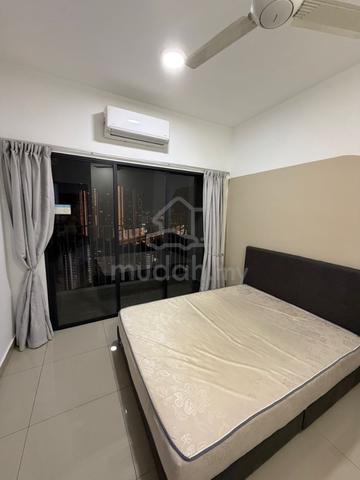 Fully Furnished Balcony Room at The Hamstead Desa Tun Razak 1