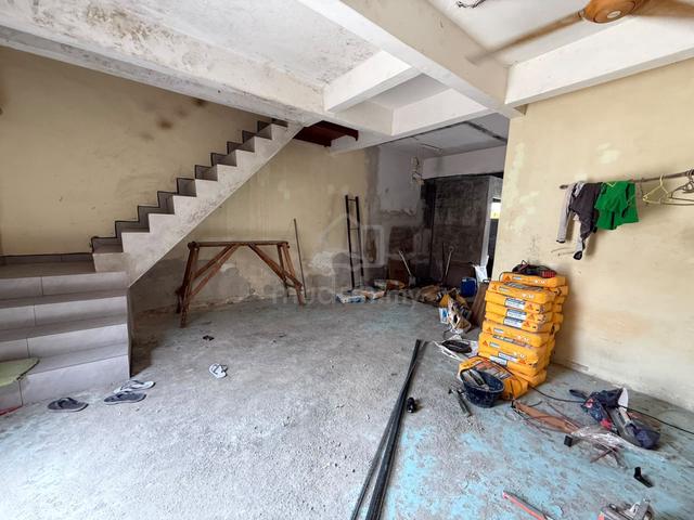 2 Sty Low Medium Cost Jalan Merpati Fully Renovated Extended Kulai 1