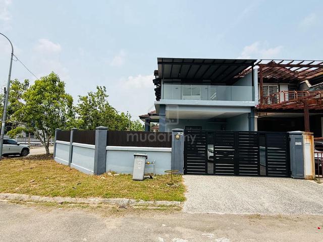 Double Storey Terrace Corner at Bandar Pulai Jaya, Skudai , Johor 1