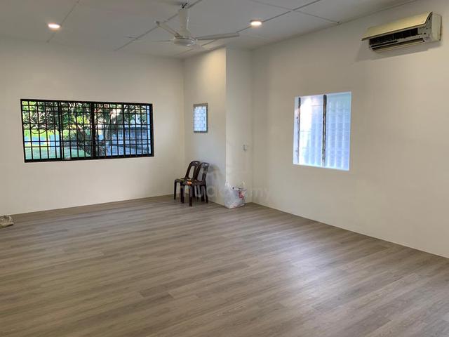 BUNGALOW 1 STOREY 6236sf RENOVATED Big Land Tanjung Bungah WORTH BUY 1