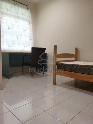 Room for rent 1