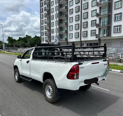 2017 Toyota HILUX 2.4 VNT 4WD (M) - 3