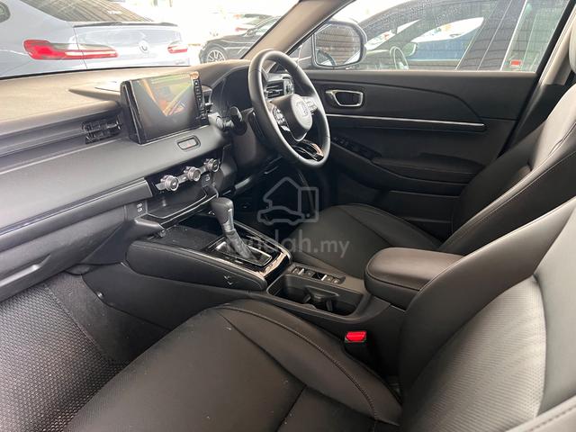 2026 Honda HR-V 1.5 V*SUPER LOW MILEAGE*DEMO CAR* - 5